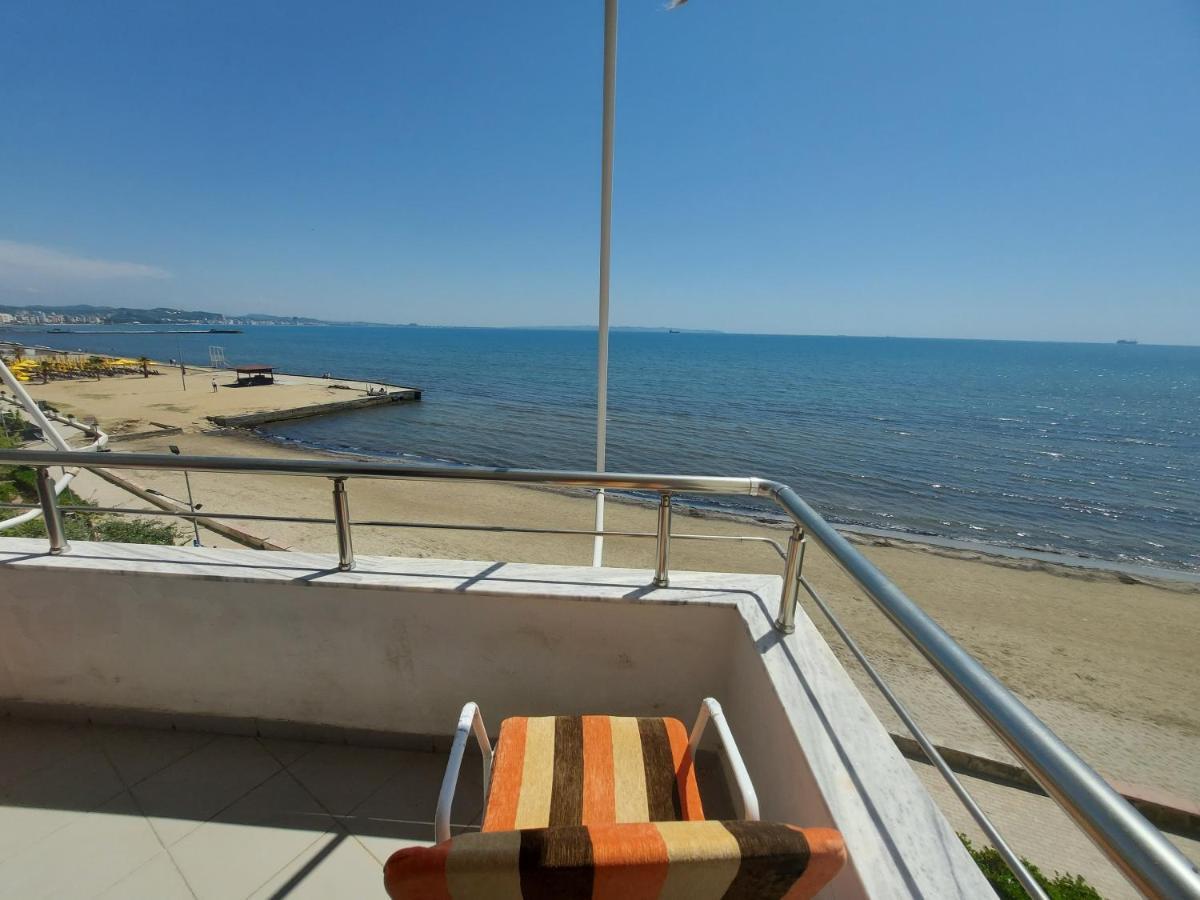 Bral Apartments 4 Durrës Esterno foto