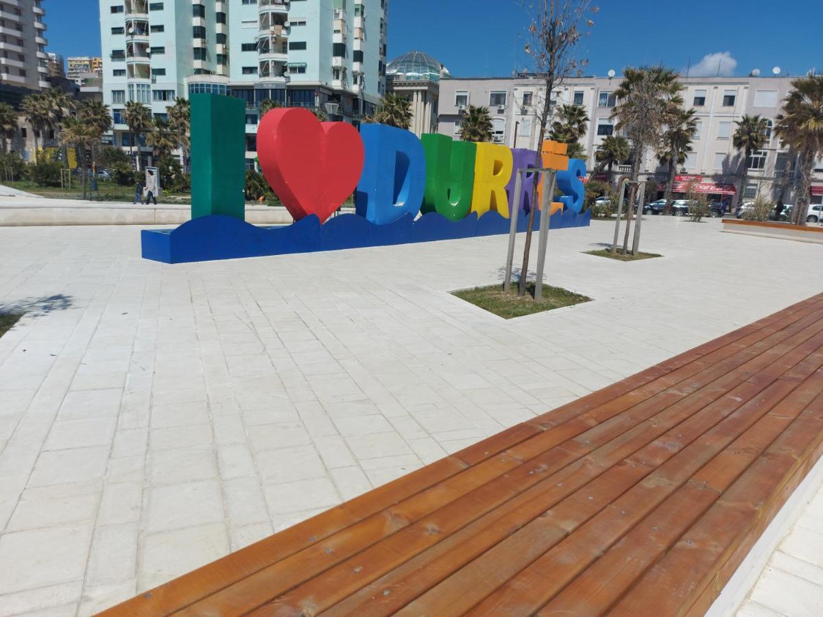 Bral Apartments 4 Durrës Esterno foto