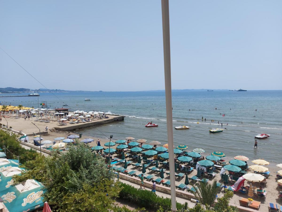 Bral Apartments 4 Durrës Esterno foto