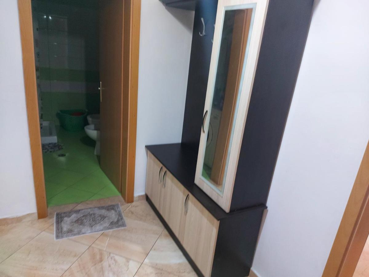 Bral Apartments 4 Durrës Esterno foto