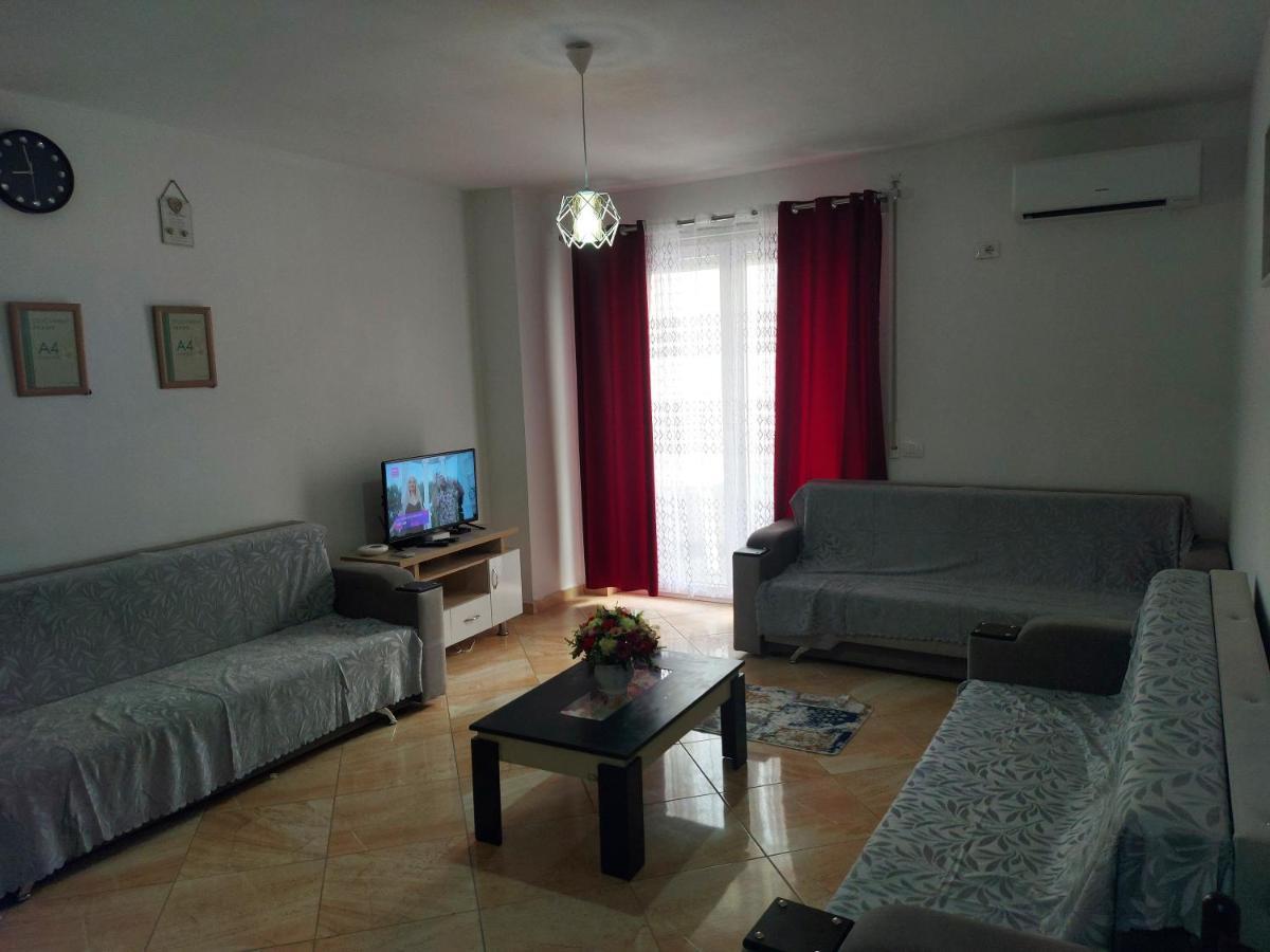 Bral Apartments 4 Durrës Esterno foto