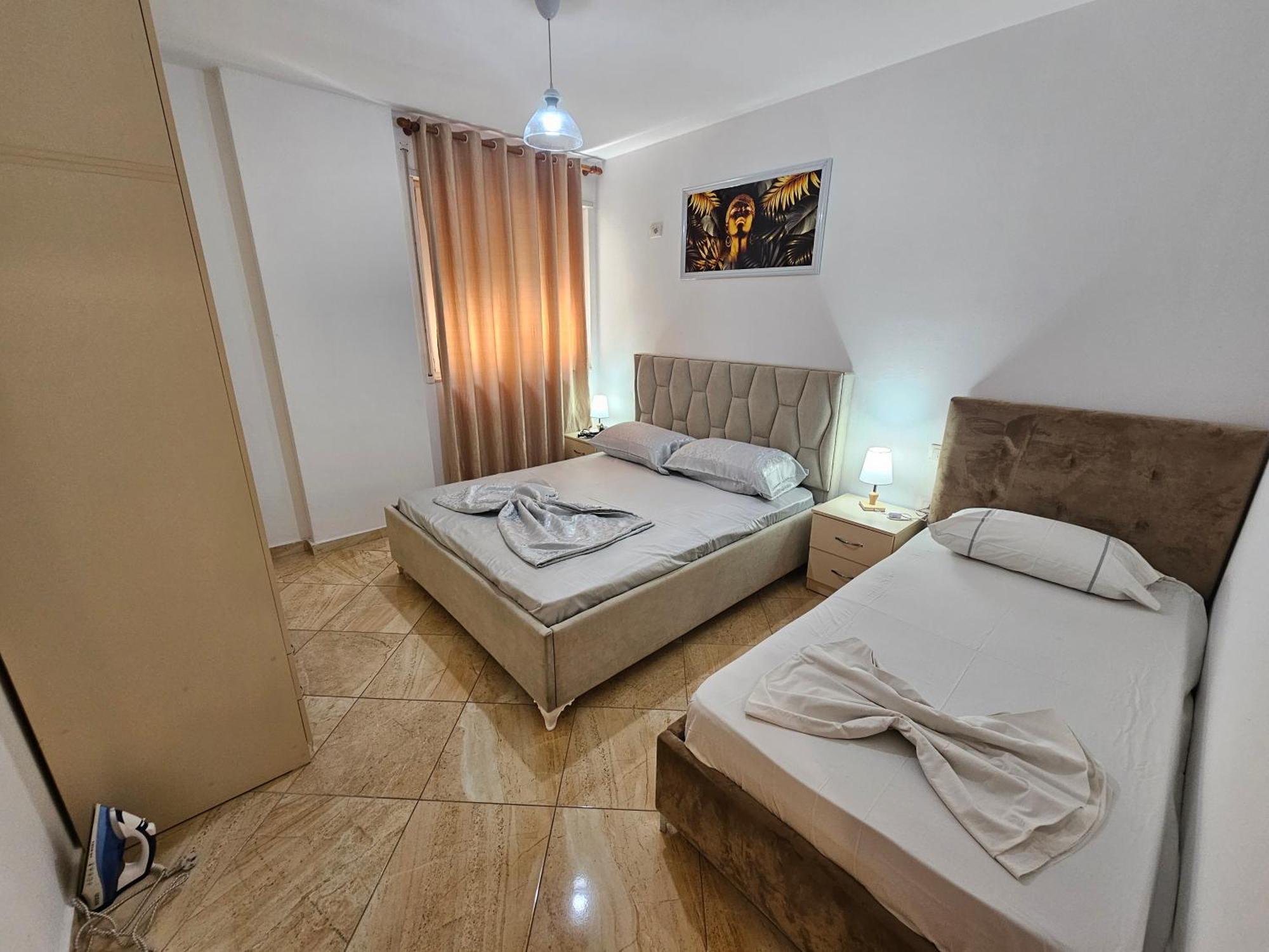 Bral Apartments 4 Durrës Esterno foto